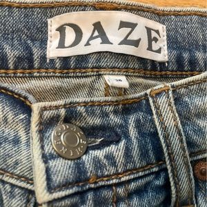 Daze jeans Tough Love Size 26